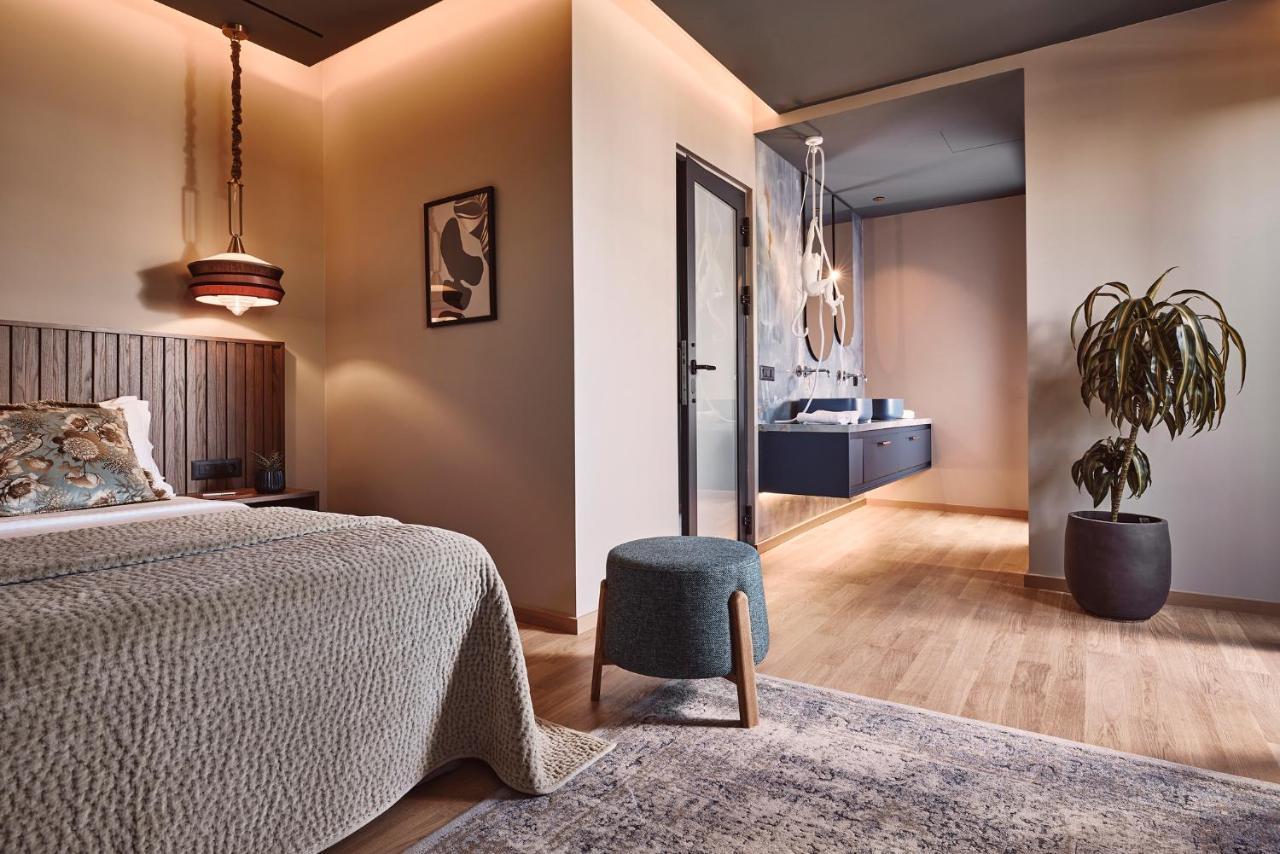Cama Luxury Suites Athens Exterior photo