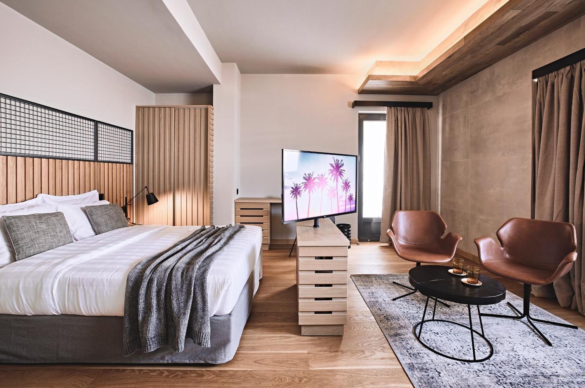 Cama Luxury Suites Athens Room photo