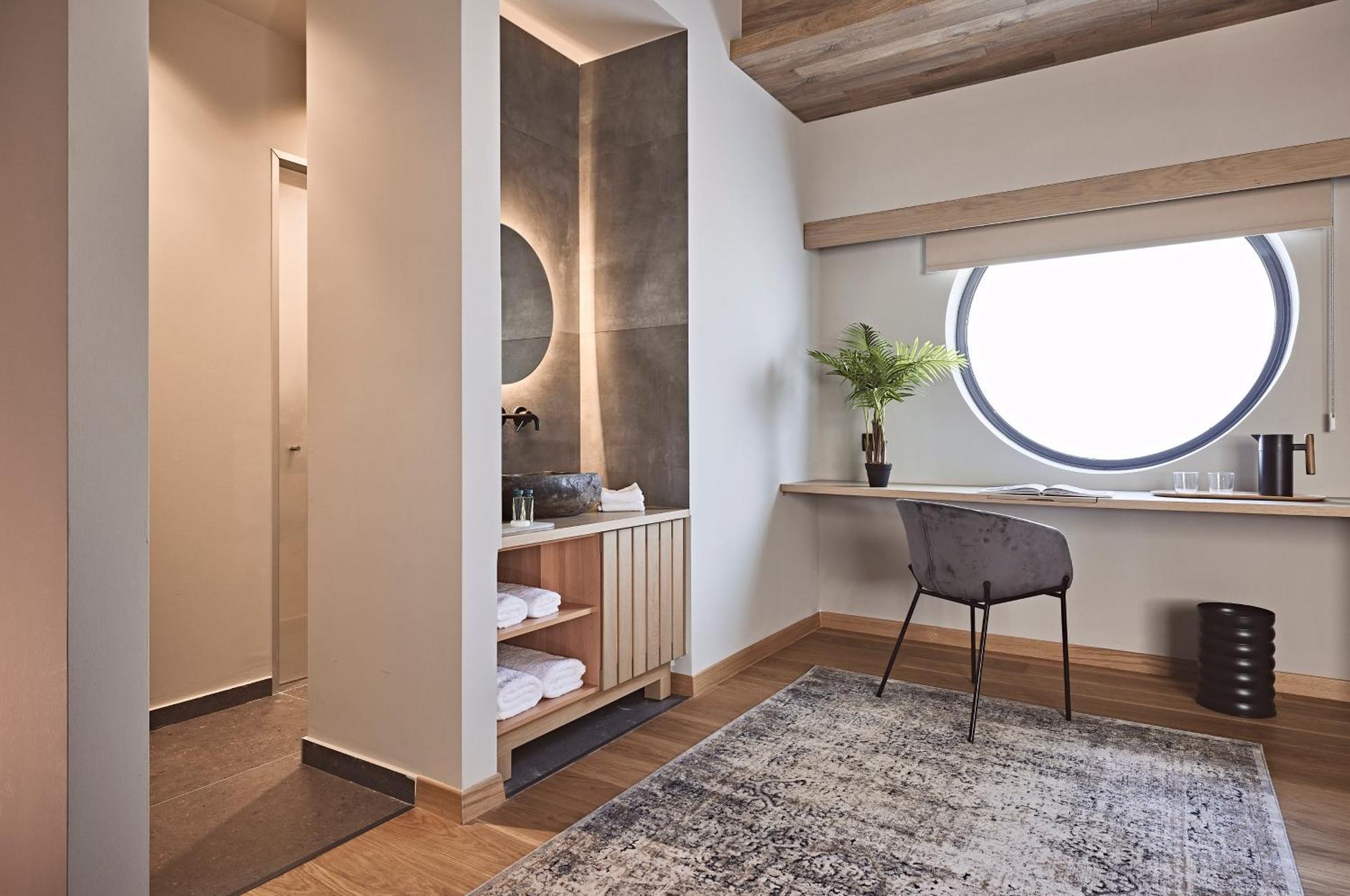 Cama Luxury Suites Athens Room photo