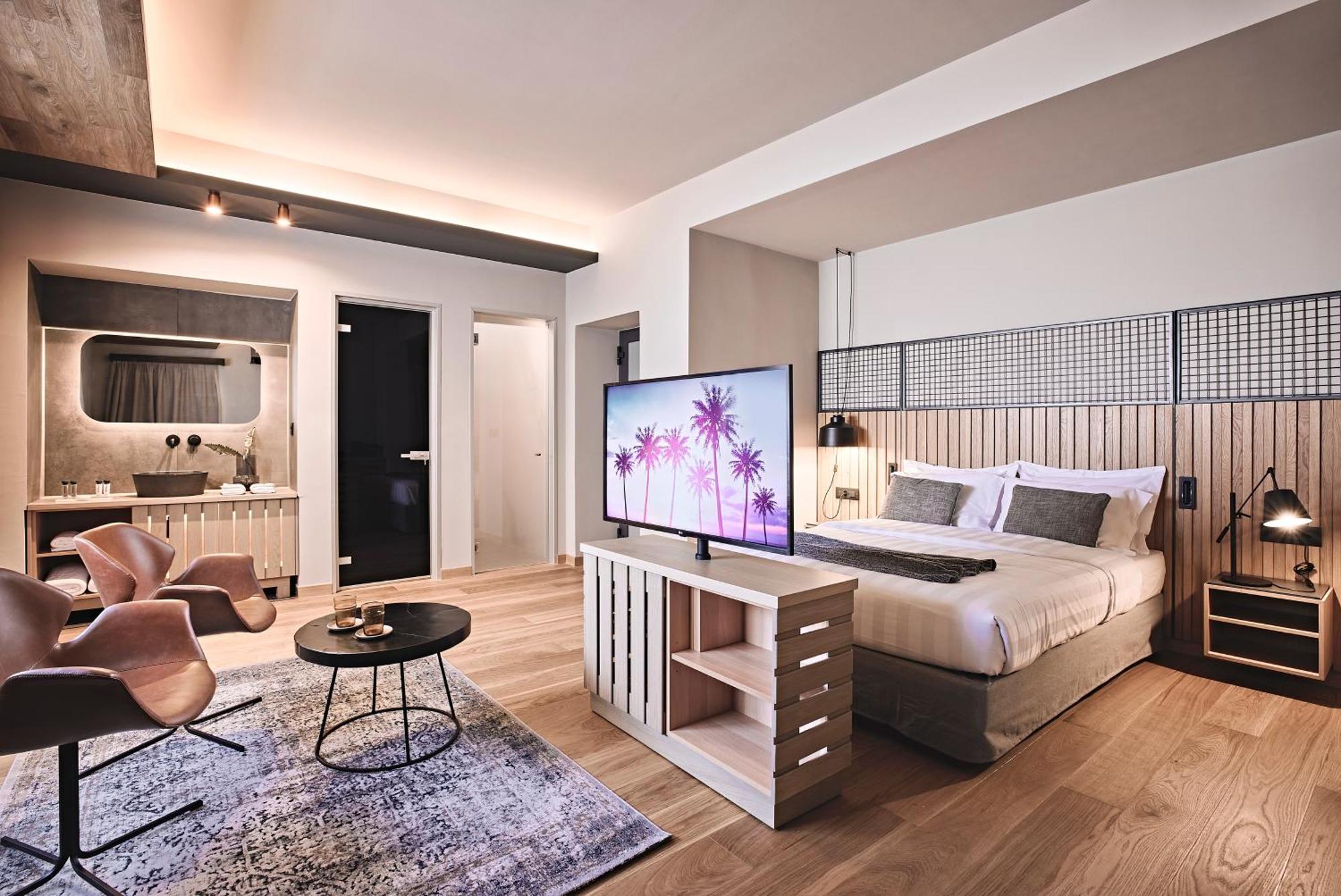 Cama Luxury Suites Athens Room photo